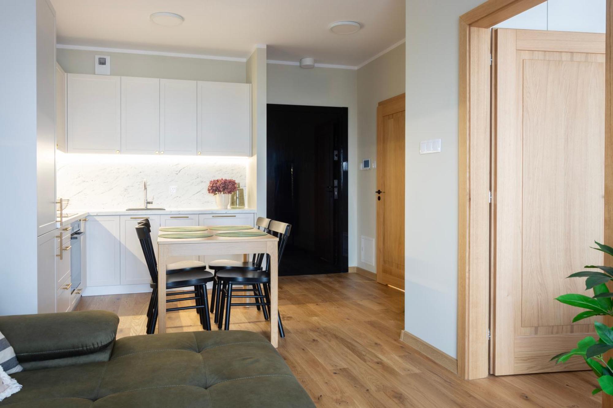 Apartament 018 Tuz Przy Plazy Z Tarasem I Parkingiem Perlowa Przystan سيانوزيتي المظهر الخارجي الصورة